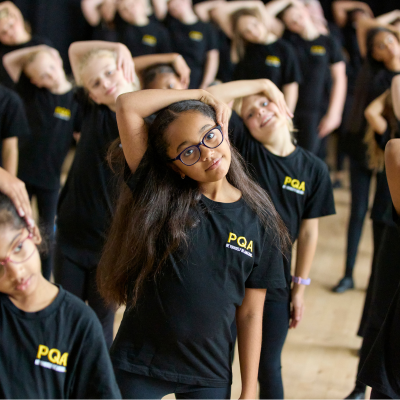 What to look for when choosing a drama school for your child 